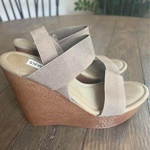 Steve Madden Light Green/Gray Wedges - Size 10